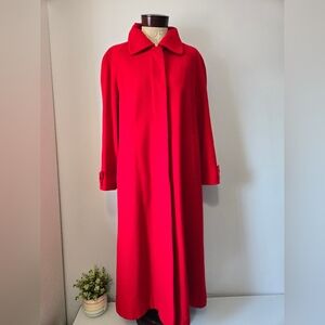 Chic Scarlet Women's Trench Coat